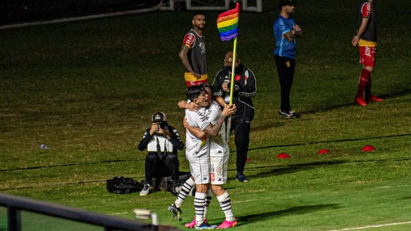 Orgullo LGTB, Brasil, gol, festejo, Germán Cano, Vasco da Gama