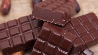 La ANMAT prohibió dos marcas de chocolate Nestlé: a qué se debe