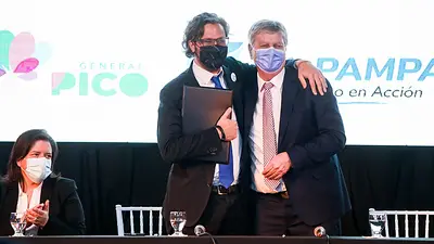 Cancillería anunció $4200 millones de pesos en créditos para PyMEs en La Pampa Cancillería anunció $4200 millones de pesos en créditos para PyMEs en La Pampa