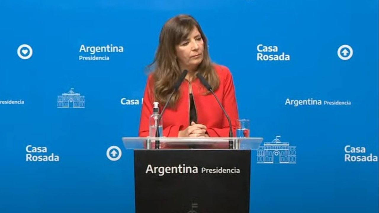El Gobierno confía en cumplir con las primeras revisiones del FMI