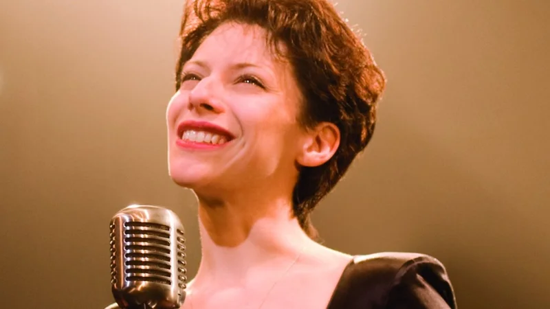 Elena Roger. Edith Piaf