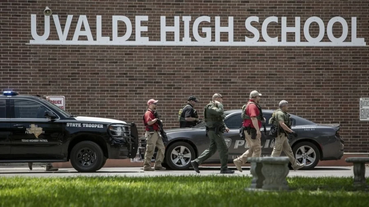 EEUU alerta que el tiroteo en la escuela de Texas puede inspirar nuevas matanzas