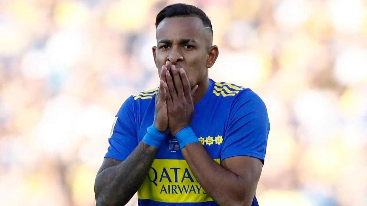 Sebastián Villa 