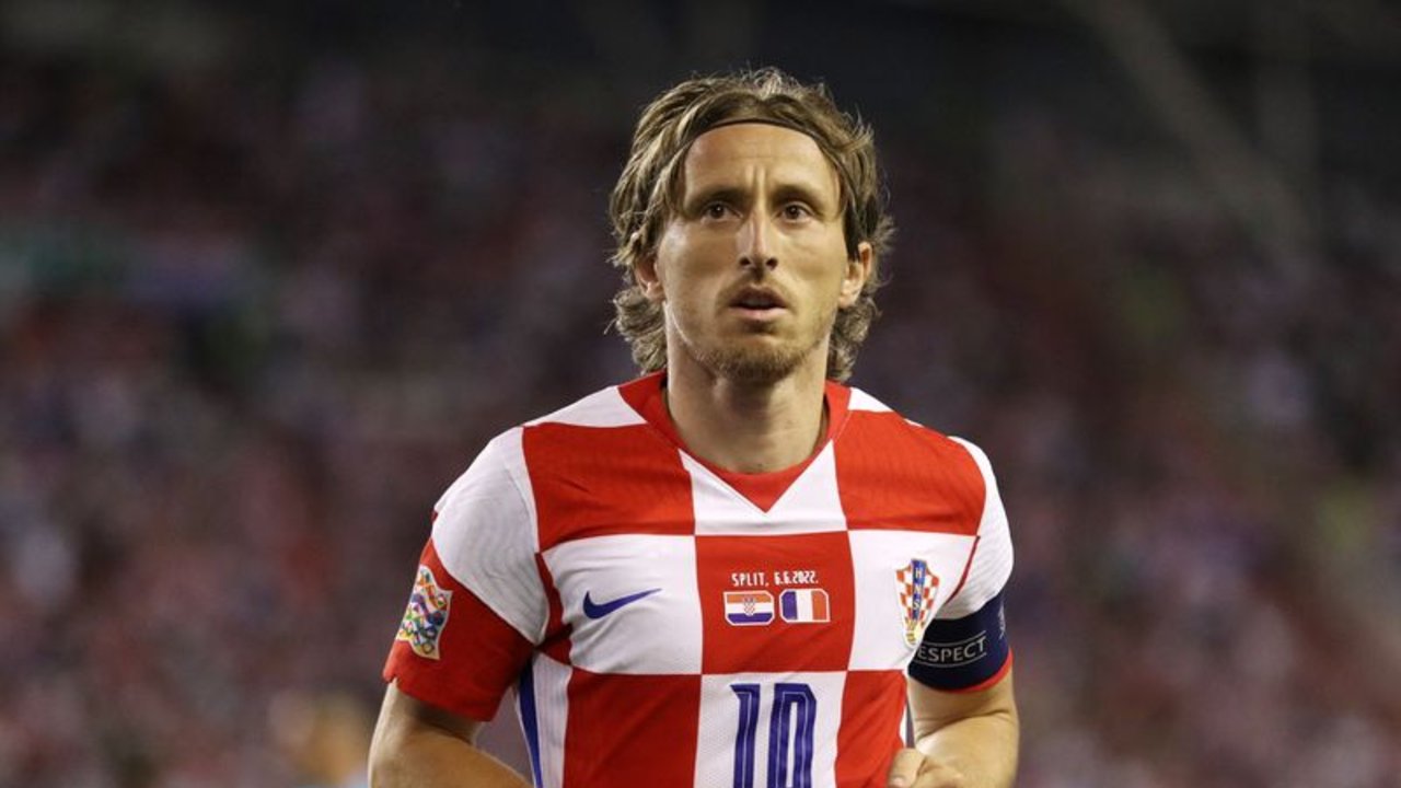 Luka Modric renueva con el Real Madrid hasta 2023