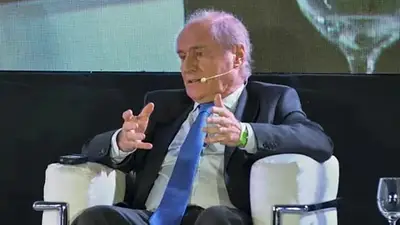 El dueño de La Anónima a Cristina Kirchner: "No me arrepiento, para nada" El dueño de La Anónima a Cristina Kirchner: "No me arrepiento, para nada"