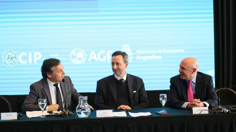 Expertos de la OEA destacaron el trabajo del Estado en Hidrovía