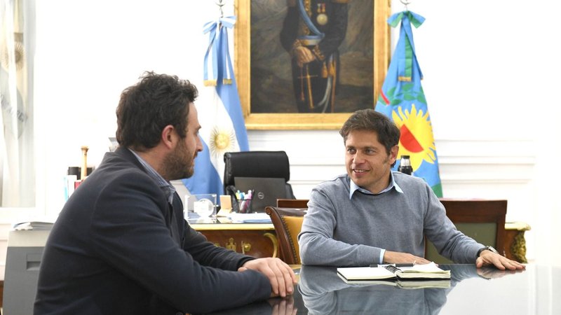 Con foco en educación y obras Kicillof se reunió con intendentes 