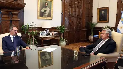 Vuelve Scioli y asume en el Ministerio de Desarrollo Productivo Vuelve Scioli y asume en el Ministerio de Desarrollo Productivo