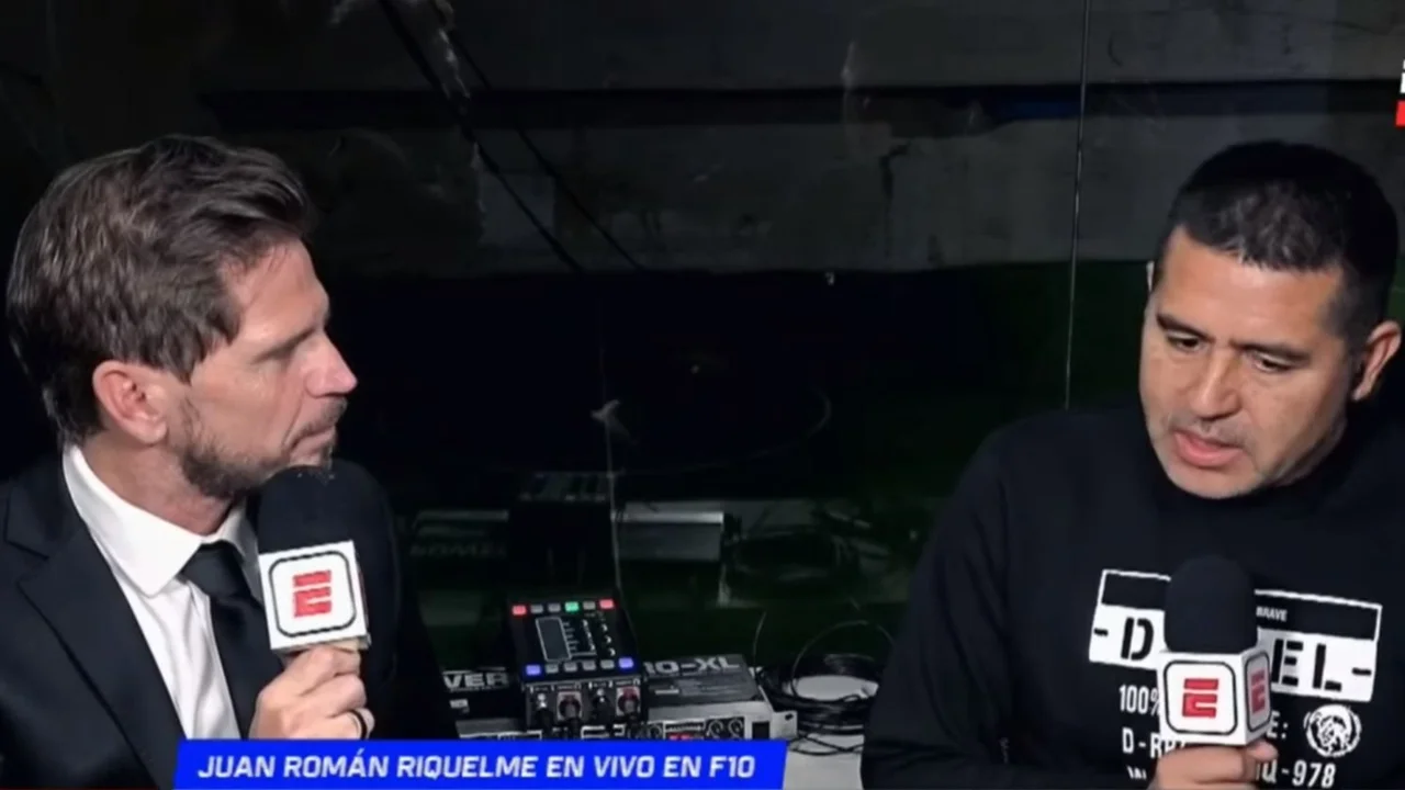Juan Román Riquelme, Pollo Vignolo, televisión, ESPN, fútbol argentino, deportes