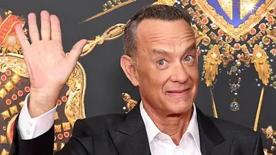 Tom Hanks Tom Hanks