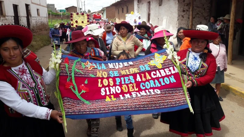 Perú mujeres 