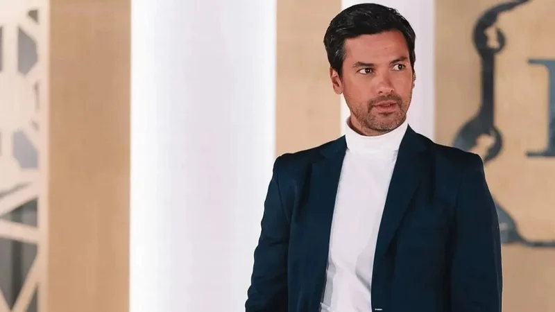 Chino Leunis El Hotel de los Famosos