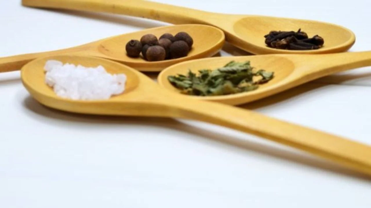  Beneficios del aceite de orégano