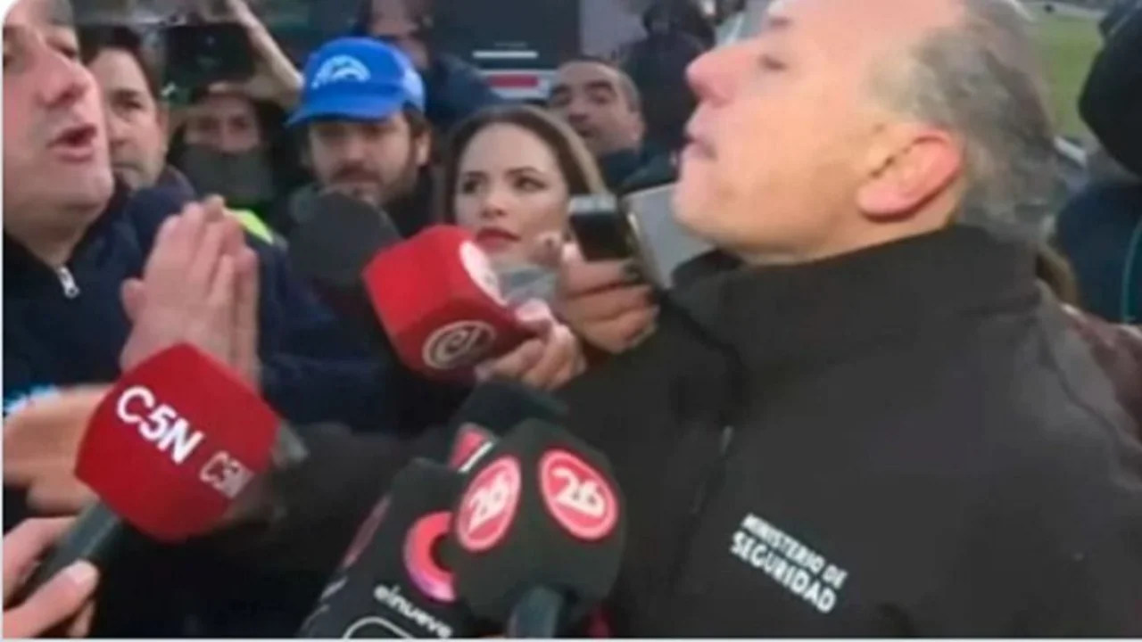 El cruce de Berni con un transportista: "Te quedan cuatro minutos"