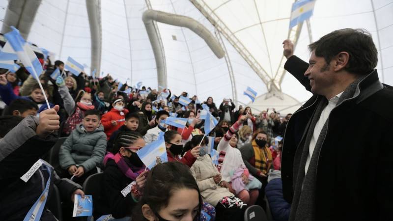 Kicillof defendió el lenguaje inclusivo y le dijo a los chicos: “Hablen como quieran”