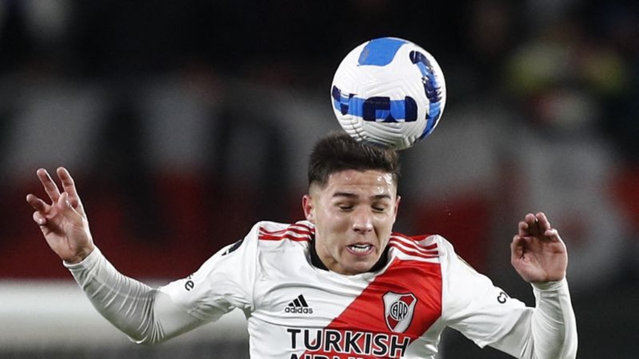 River Plate y Benfica acuerdan traspaso de argentino Fernández por 18 millones de euros