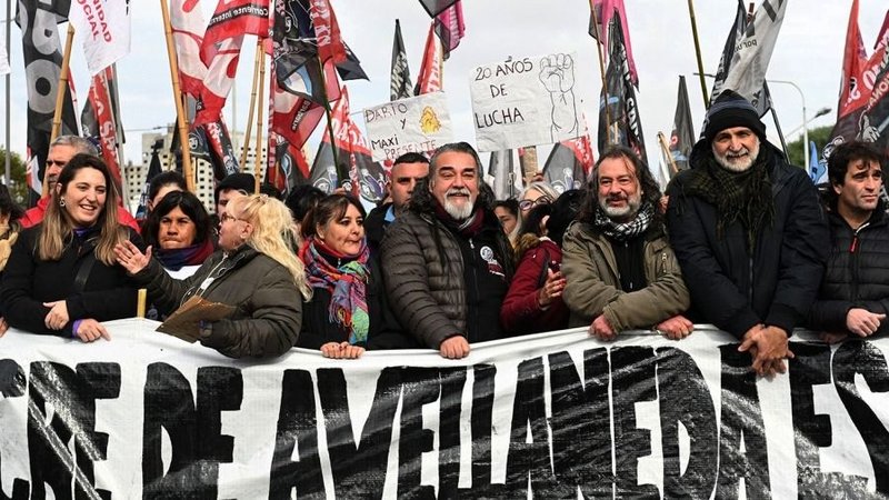  Kosteki y Santillán: organizaciones marcharon y reclamaron justicia a 20 años del crimen