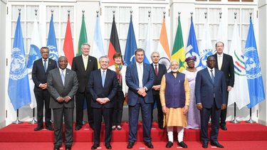 Alberto apuesta al Sur frente a un G7 acosado por la inflación y China