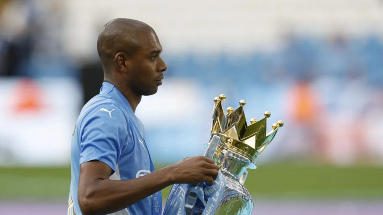 Fernandinho vuelve al Athletico Paranaense de Brasil