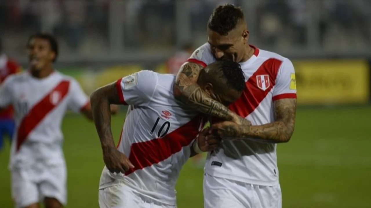 Jefferson Farfán Perú