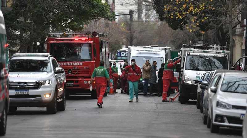 Un muerto y 17 atendidos por inhalación de monóxido de carbono en Balvanera