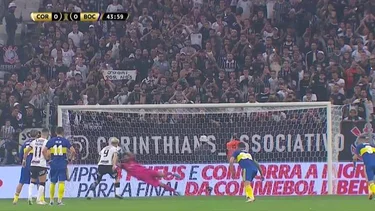 Otra vez Rossi: la extraordinaria atajada del arquero de Boca en el penal