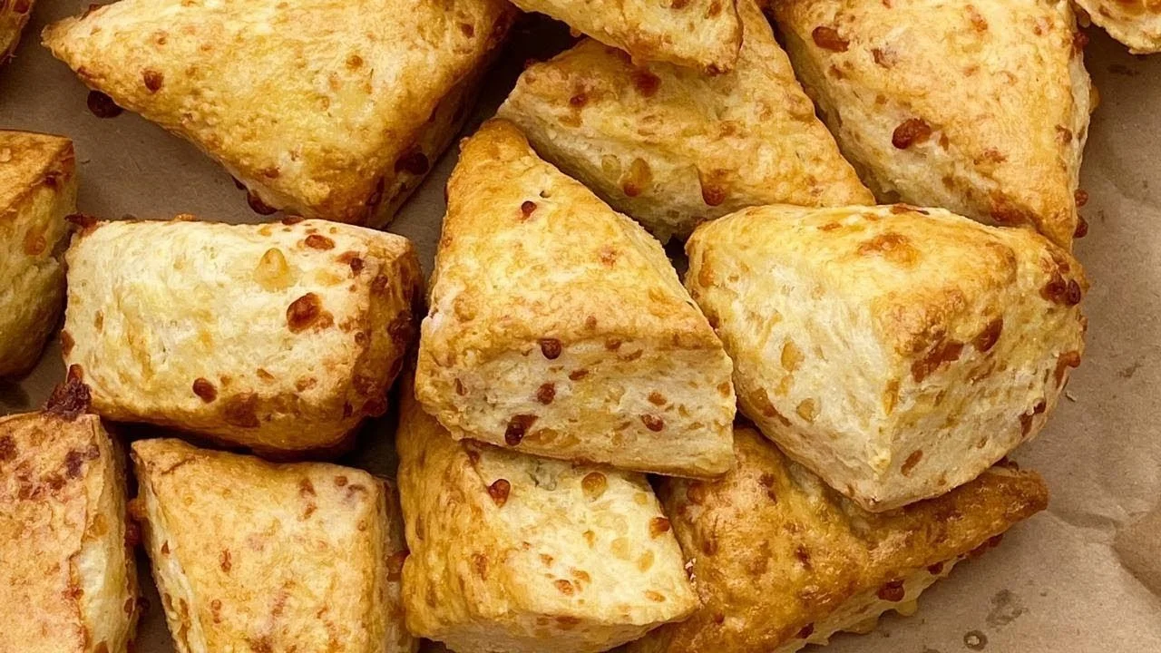 Scons de queso