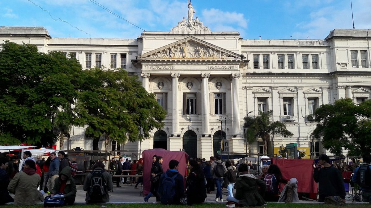 Las 10 carreras de la UBA más demandadas y mejor pagas del mercado | El ...