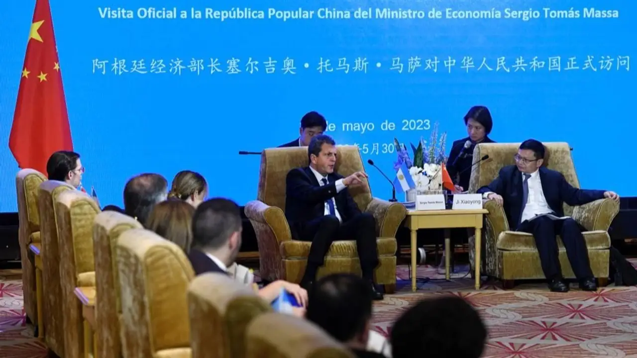 Gira de Massa en China, en vivo: llegó a Beijing para continuar con la agenda