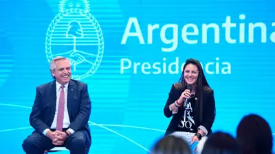 Ni una Menos 2023. El presidente Alberto Fernández se reunirá hoy con destinatarias del programa Acompañar. Ni una Menos 2023. El presidente Alberto Fernández se reunirá hoy con destinatarias del programa Acompañar.