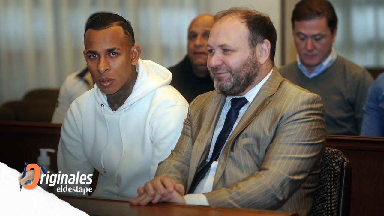 Tras la condena por violencia de género, Villa se fue del país