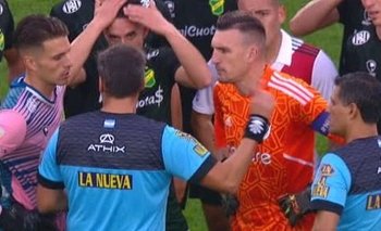 El momento de la suspensión de River vs Defensa: la reacción de los jugadores | Fútbol argentino