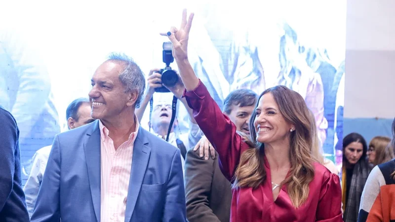 Elecciones 2023: Moreau y Teresa García cruzaron a Tolosa Paz, en medio de la interna del Frente de Todos