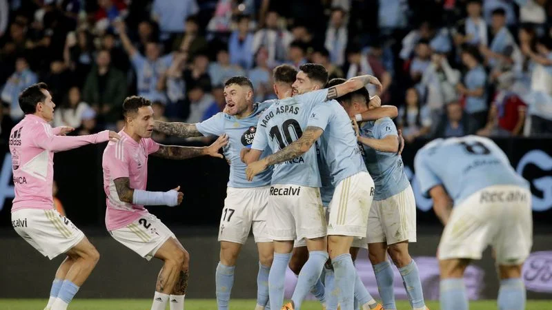 El Valladolid jugará en segunda tras una dramática lucha por evitar el descenso en LaLiga