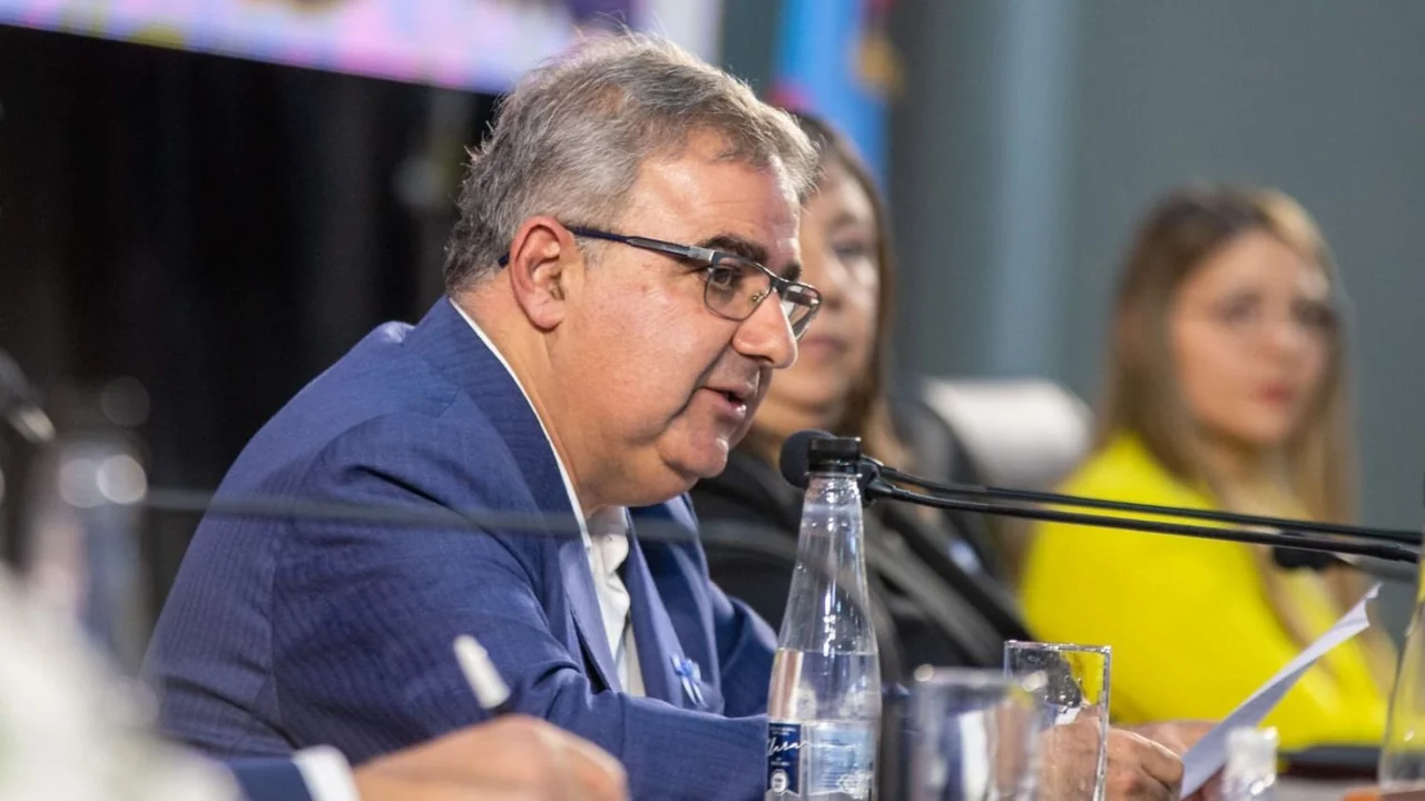 Jalil palpitó la reunión de gobernadores del Frente de Todos: "Se va a discutir una estrategia"