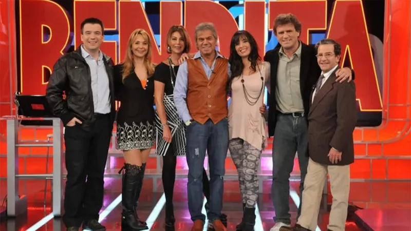 Una foto grupal de los integrantes de Bendita.