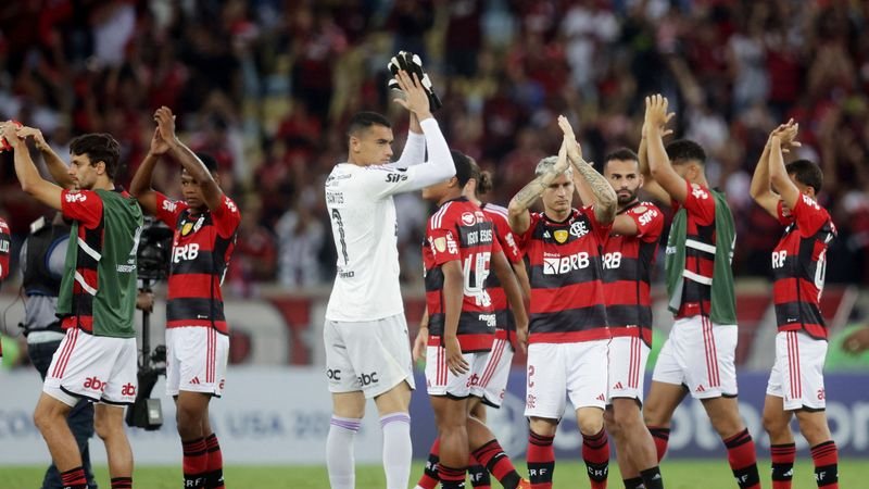 Flamengo vence a Racing Club en la Libertadores; Olimpia golea