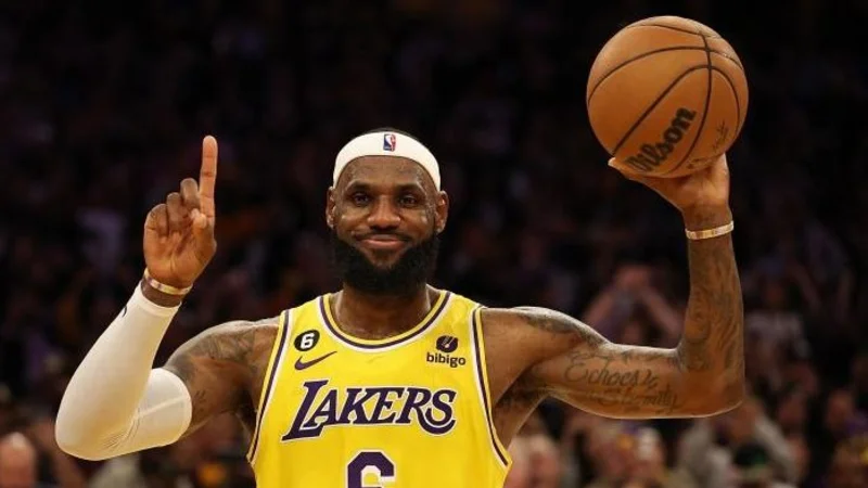 ¿Quiénes son los 10 máximos anotadores de la NBA?