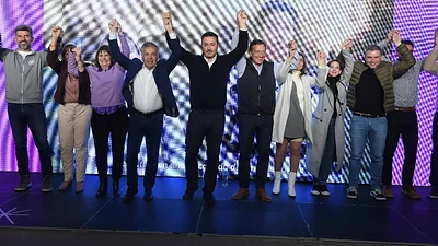 Junto a Bullrich, Cornejo celebró el triunfo "por más de 20 puntos" en Mendoza Junto a Bullrich, Cornejo celebró el triunfo "por más de 20 puntos" en Mendoza