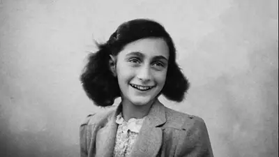 Ana Frank. Ana Frank.