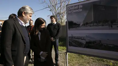 Filmus y Raverta anunciaron la creación de la “Ciudad de la Ciencia” Filmus y Raverta anunciaron la creación de la “Ciudad de la Ciencia”
