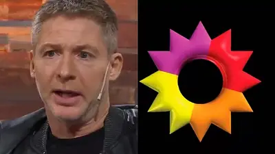 Adrián Suar y el logo de El Trece. Adrián Suar y el logo de El Trece.