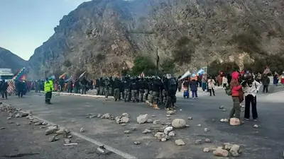 Jujuy contra la reforma: continúan los cortes y hay bloqueos hacia Chile y Bolivia Jujuy contra la reforma: continúan los cortes y hay bloqueos hacia Chile y Bolivia