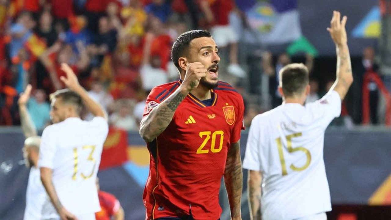 Joselu vuelve al Real Madrid cedido por una temporada