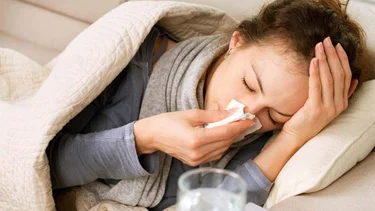 Influenza y resfrío común: diferencias, síntomas de cada una y tratamiento