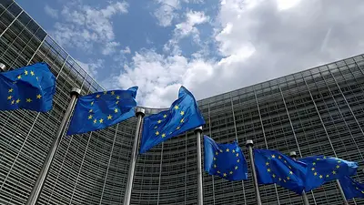 Países UE apoyan proyecto de normas para medios de comunicación, con fusiones en el punto de mira Países UE apoyan proyecto de normas para medios de comunicación, con fusiones en el punto de mira