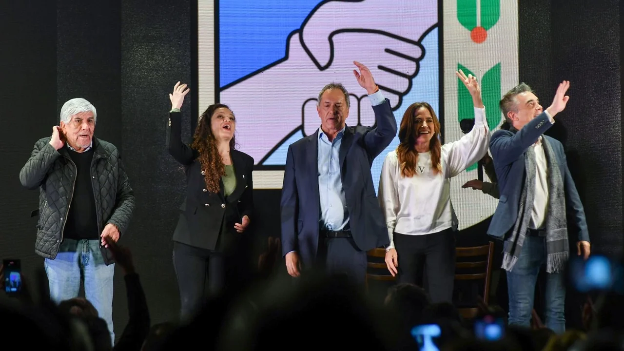 Elecciones 2023: Hugo Moyano y Mayra Arena, precandidatos a diputados en la lista de Scioli