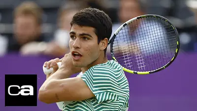 Alcaraz pasa a semifinales en Queen's tras ganar a Dimitrov Alcaraz pasa a semifinales en Queen's tras ganar a Dimitrov