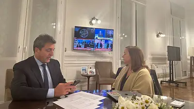 Cecilia Moreau destacó el Gasoducto Néstor Kirchner: "No se podía esperar como aconsejaba el FMI, los argentinos lo necesitábamos" Cecilia Moreau destacó el Gasoducto Néstor Kirchner: "No se podía esperar como aconsejaba el FMI, los argentinos lo necesitábamos"