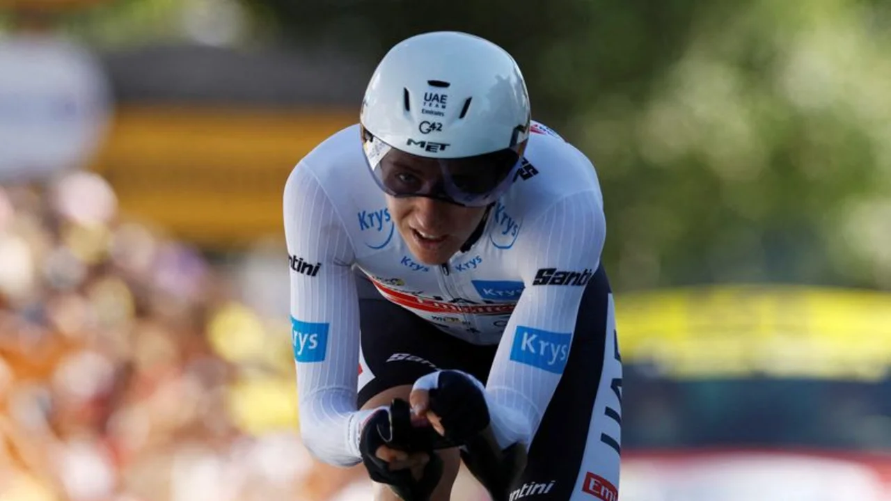 Pogacar y Vingegaard se disputarán la corona del Tour entre temores por la seguridad
